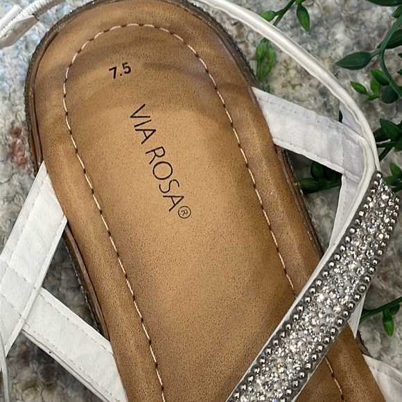 Via Rosa sandals - Picture 2 of 6